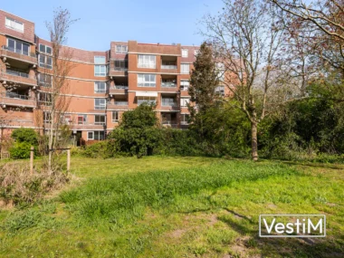 Amsterdam, Leerdamhof