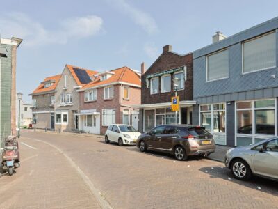Zaandam, Zuiddijk